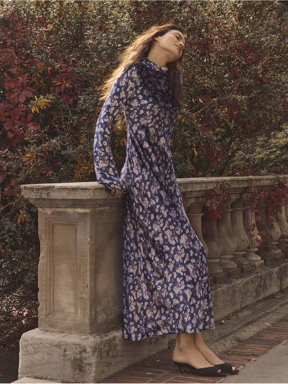 Doen Navy Floral High-Neck Maxi Dress